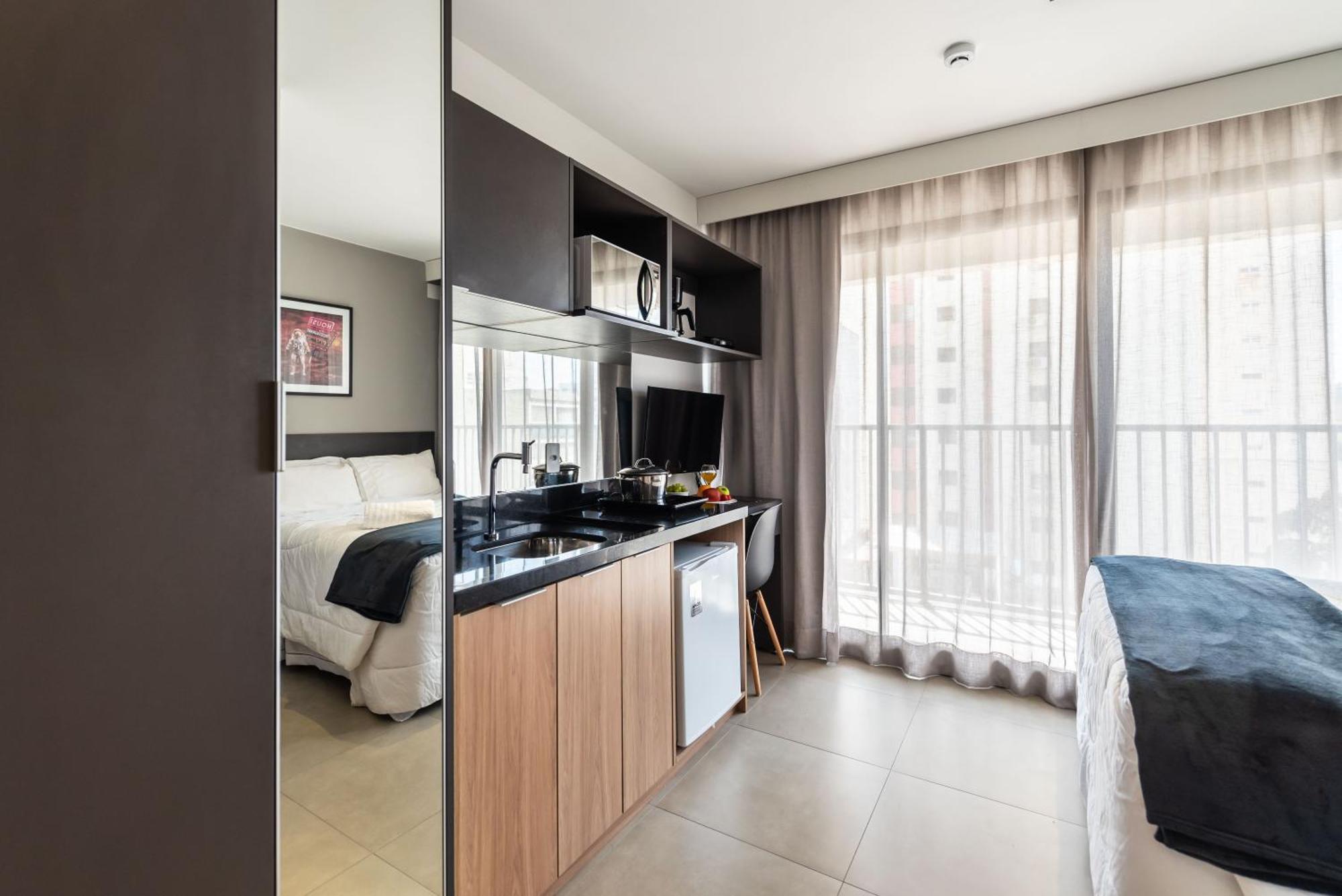 Completo, Localizacao Incrivel, Paulista E Sirio Libanes Apartamento